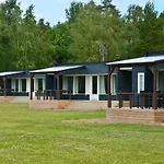 Kaeringsund 4* אקרו